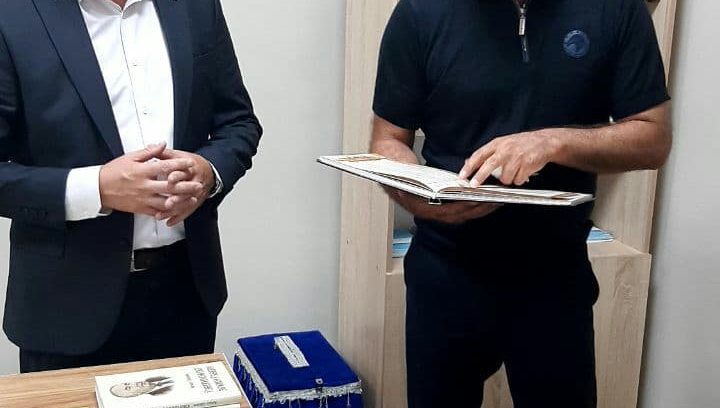 Milliy markaz tomonidan Mehribonlik uyiga kitoblar topshirildi