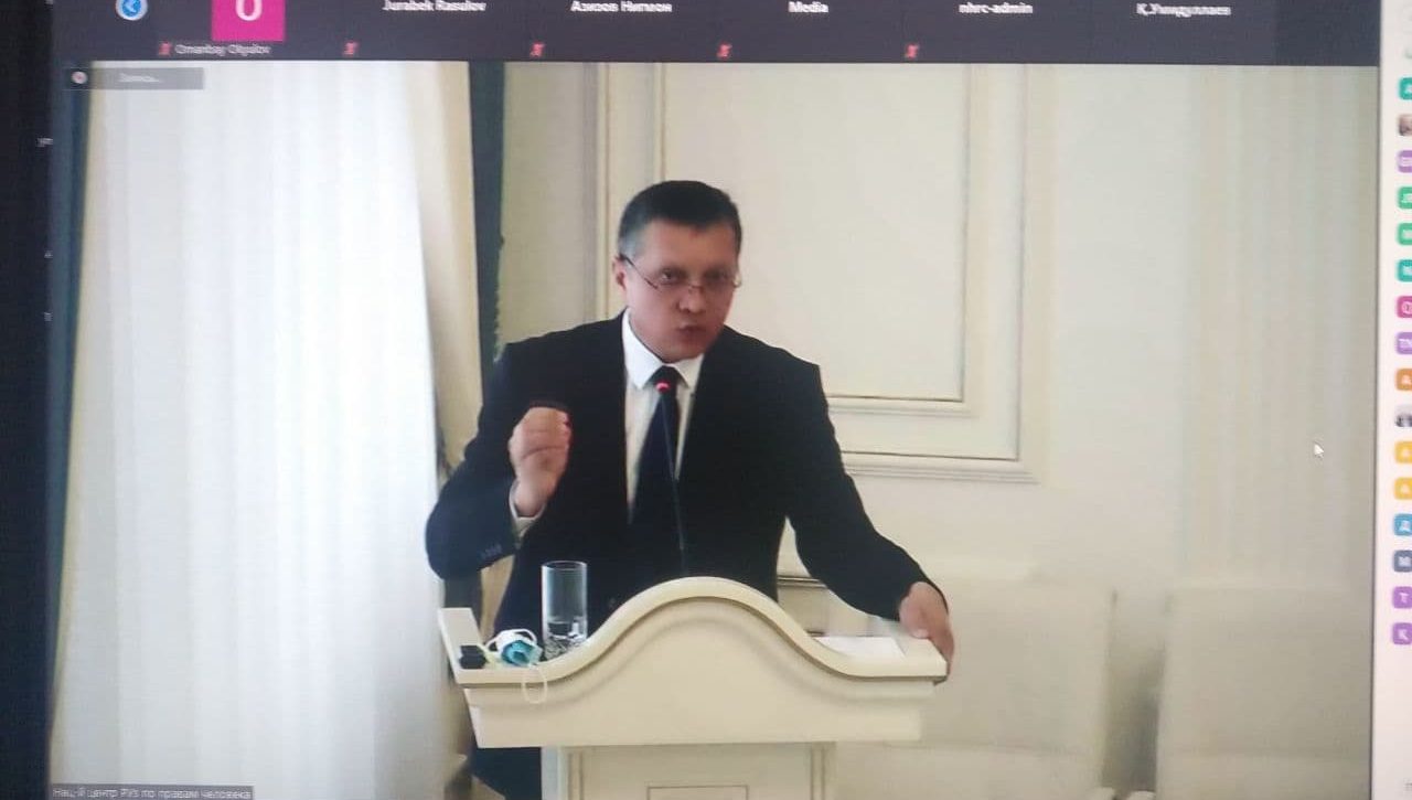 Inson huquqlari ixtisosligi bo'yicha dastlabki dissertatsiya himoyasi bo'lib o'tdi