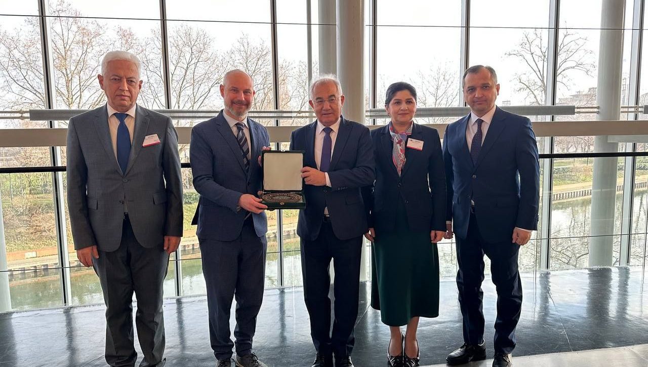 O‘zbekiston delegatsiyasi Strasburg shahrida Yevropa parlamenti deputatlari bilan uchrashdi
