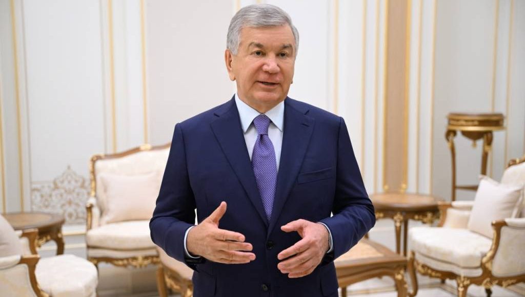Президентимиз Урганч халқаро аэропортидаги бунёдкорлик ишлари билан танишди
