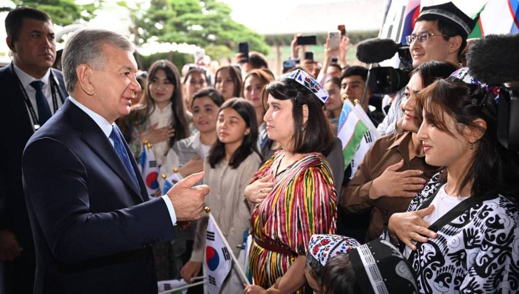 Prezidentimiz Koreyadagi vatandoshlar bilan muloqot qildi