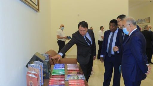 “Millatlararo totuvlik va dinlararo bag'rikenglikni ta'minlashda parlamentning roli” mavzusidagi parlament forumi  Samarqand, 2021 yil 25 iyun` (Parlamentlararo Ittifoq Bosh kotibi Martin Chungong tashrifidan fotolavhalar)