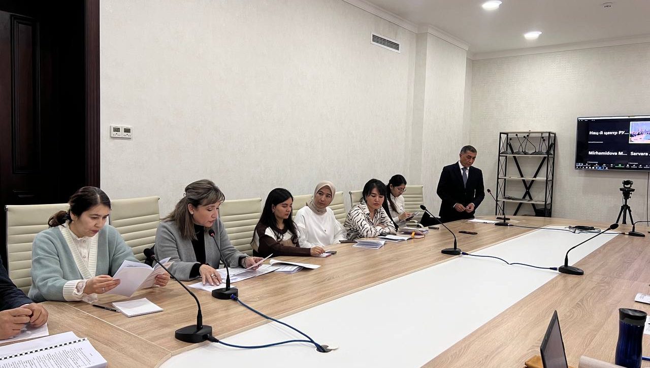 Yangi O‘zbekistonda fuqarolik jamiyati va inson huquqlari mavzusidagi dissertatsiya muhokamasi bo‘ldi