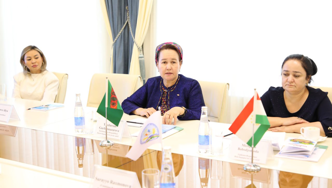 Markaziy Osiyo mamlakatlarining bolalar ombudsmanlari bilan uchrashuv