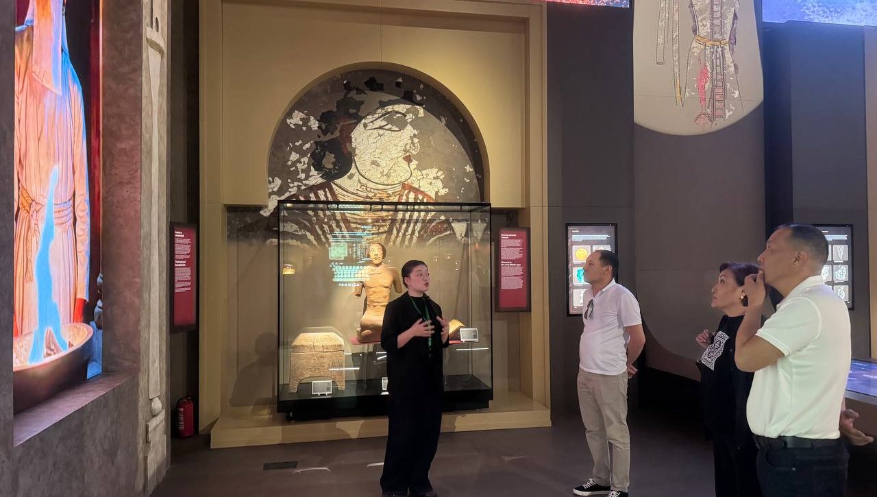 “Xitoy – Markaziy Osiyo – 2026”  forumi yakunida Qirg‘iziston delegatsiyasi Islom sivilizatsiyasi markazida bo‘ldi