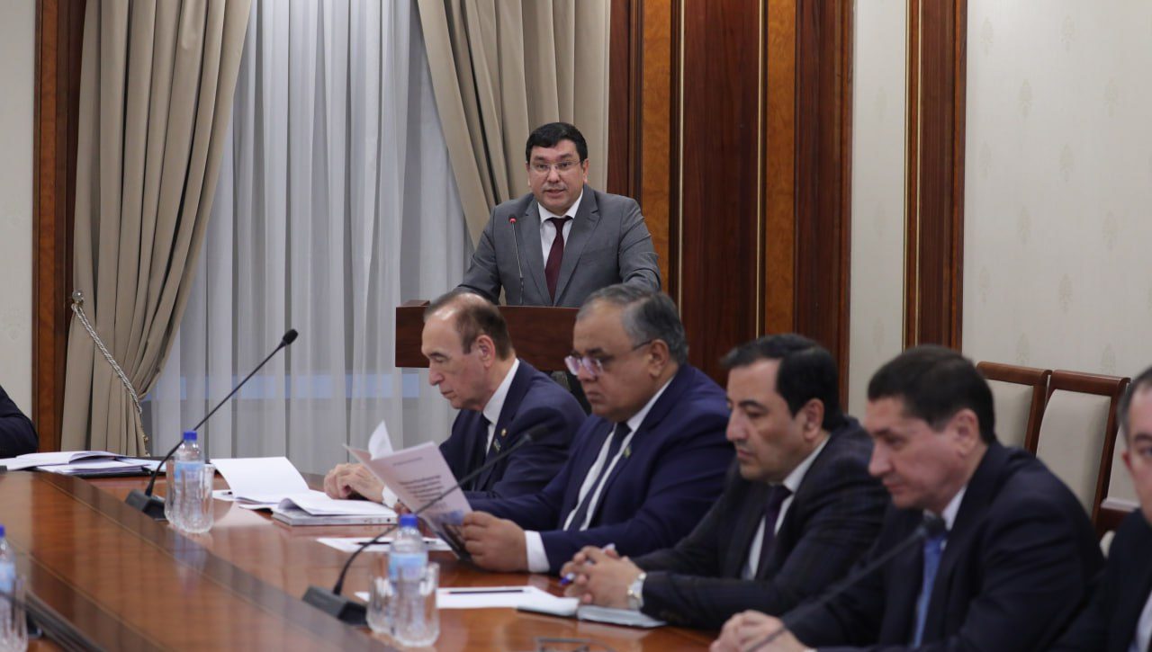Navbatdagi yalpi majlis oldidan Qo‘mita majlisi bo‘lib o‘tdi