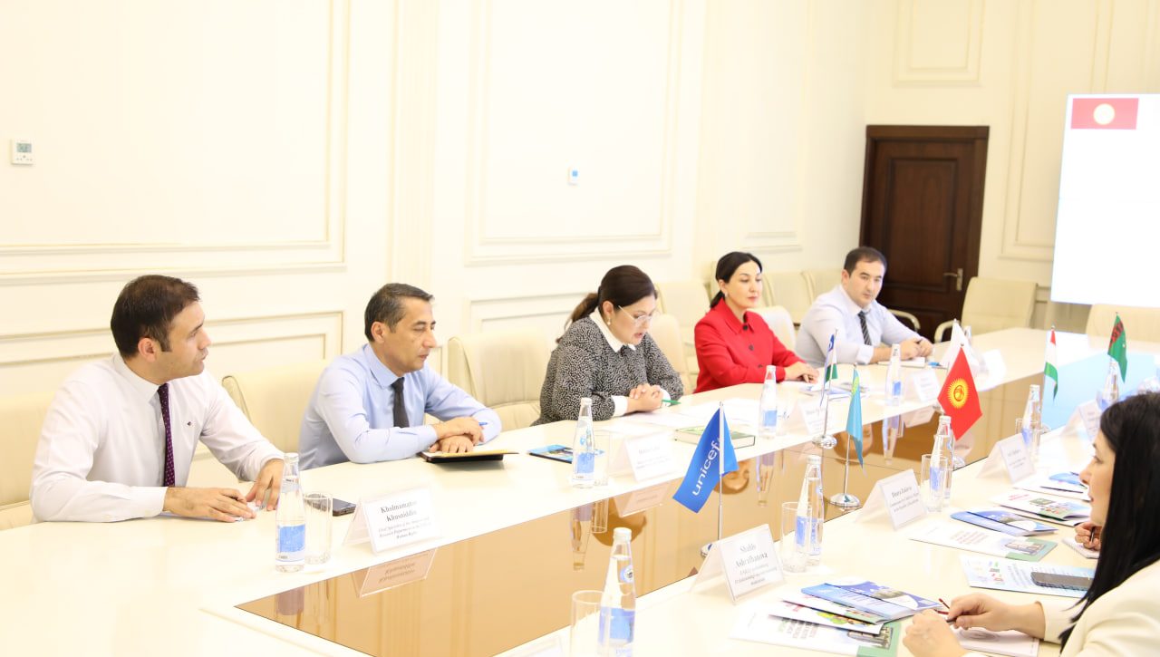 Markaziy Osiyo mamlakatlarining bolalar ombudsmanlari bilan uchrashuv