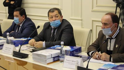 Milliy markazda taqdimot: Brayl alifbosida chop etilgan yangi nashrlar