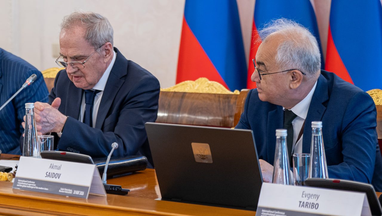 O‘zbekiston vakili Sankt-Peterburgdagi yuridik forumda ishtirok etdi