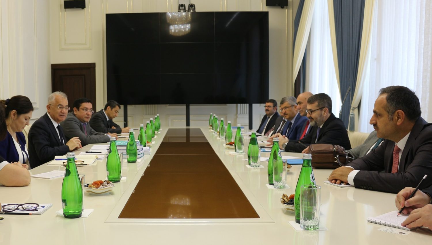 Turkiyaning Inson huquqlari va tenglik instituti raisi Muharrem Qilich boshchiligidagi delegatsiyaning Inson huquqlari bo‘yicha O‘zbekiston Respublikasi Milliy markaziga tashrifi: fotoreportaj
