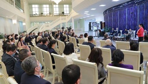 Abdulla Oripov tavalludining 80 yilligiga bag'ishlangan xotira tadbiri o'tkazildi