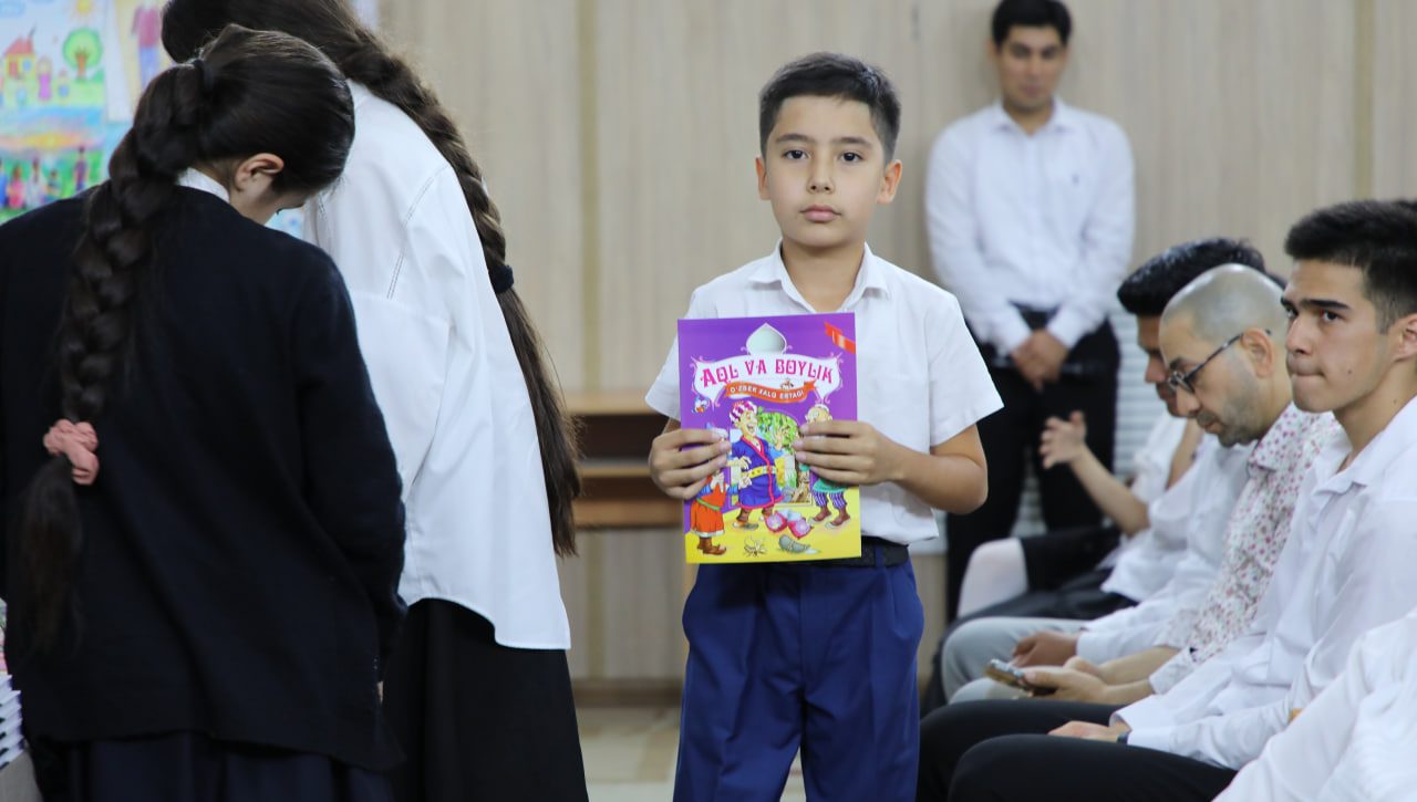 Milliy markaz vakili maktabda uchrashuv o‘tkazdi