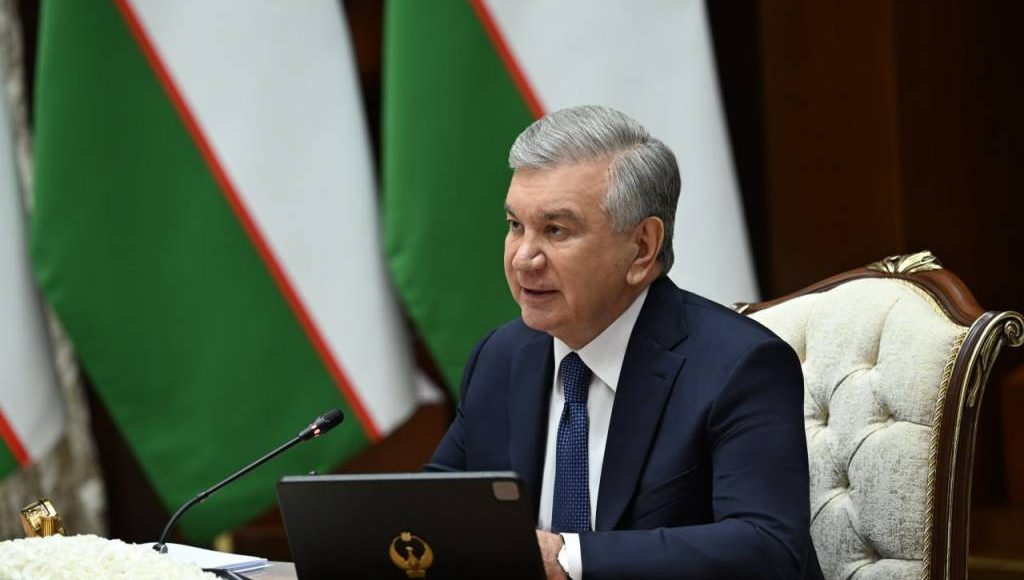 Uy-joy qurilishi va urbanizatsiya sohasidagi ishlar hamda ustuvor vazifalar muhokama qilindi