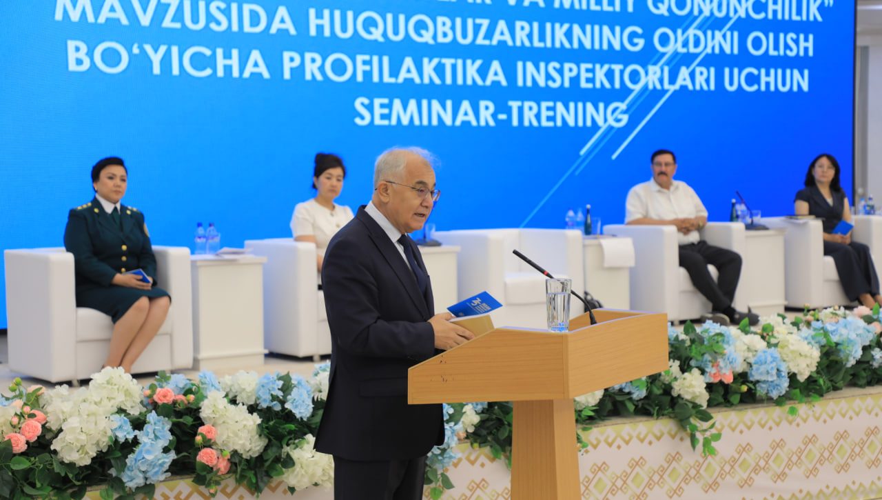 Akademik Akmal Saidov Nukusdagi seminar-treningda  ishtirok etdi