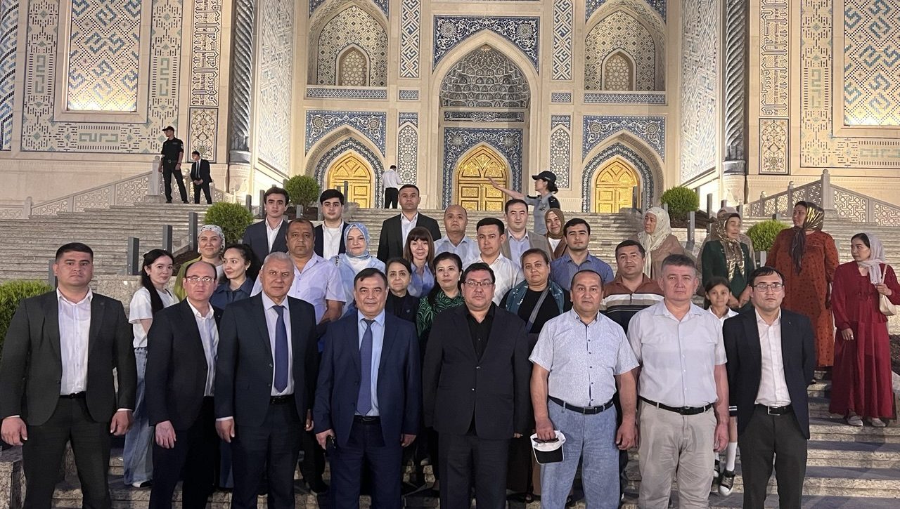 Milliy markaz xodimlari Islom sivilizatsiyasi markazini ziyorat qildilar