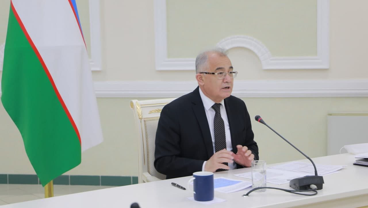 Inson huquqlari bo'yicha xalqaro majburiyatlarning bajarilishini nazorat qilishda parlamentlar roli