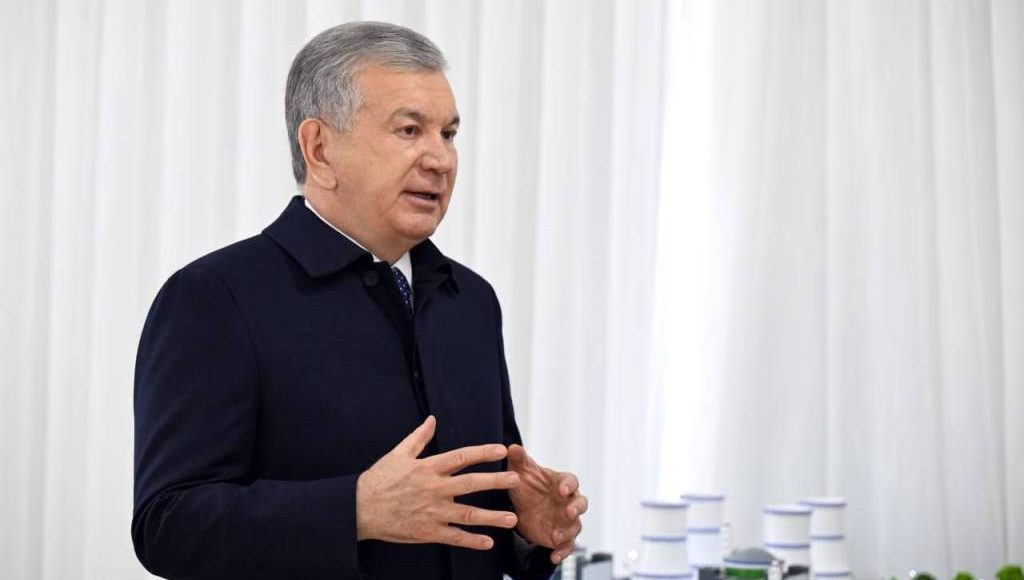 Prezidentimiz zamonaviy yo‘l, energetika va shaharsozlik loyihalari bilan tanishdi