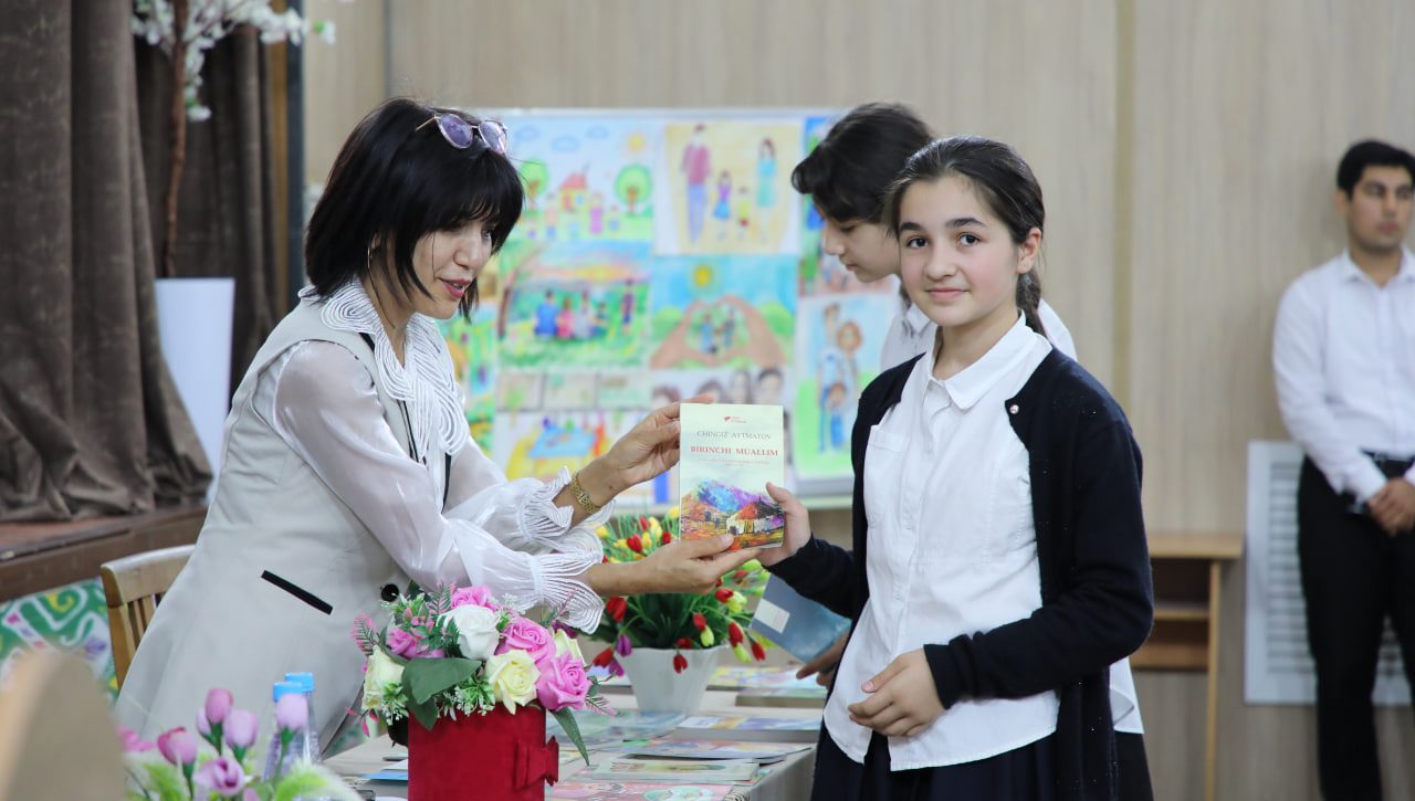 Milliy markaz vakili maktabda uchrashuv o‘tkazdi