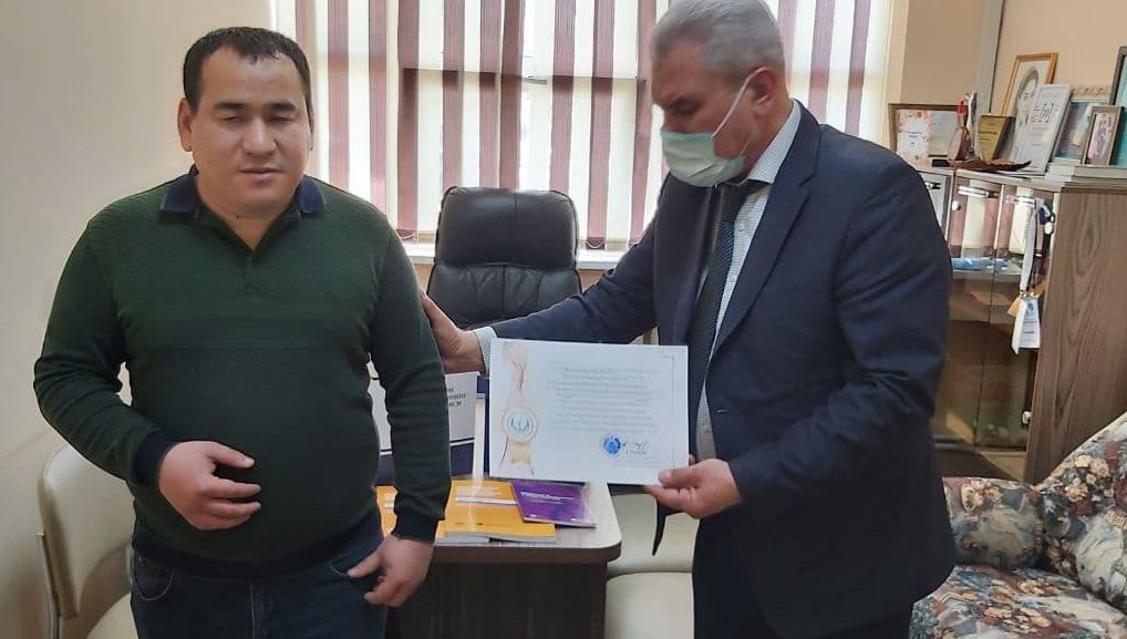 Brayl yozuvidagi huquqiy nashrlar “Kitobxonlik haftaligi” doirasida beg'araz tarqatildi