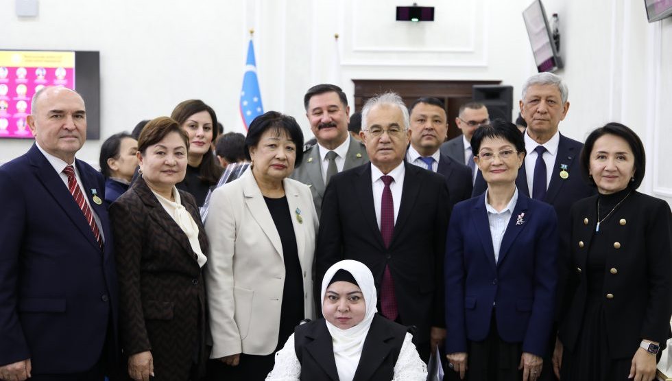Toshkent shahar “SHAROIT PLYUS” nogironlar jamoat birlashmasi “Inson huquqlari himoyasi uchun” ko‘krak nishoni bilan taqdirlandi