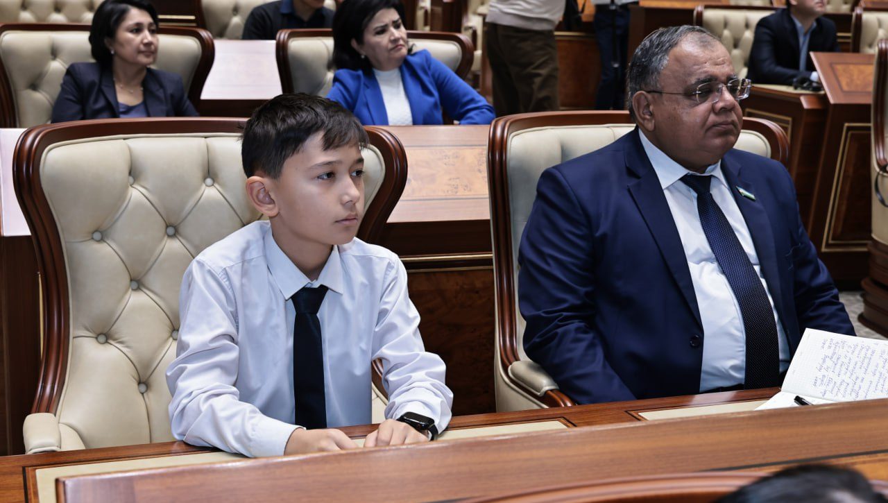 Bola huquqlari sohasidagi ishlar Senat Raisi ishtirokida muhokama qilindi