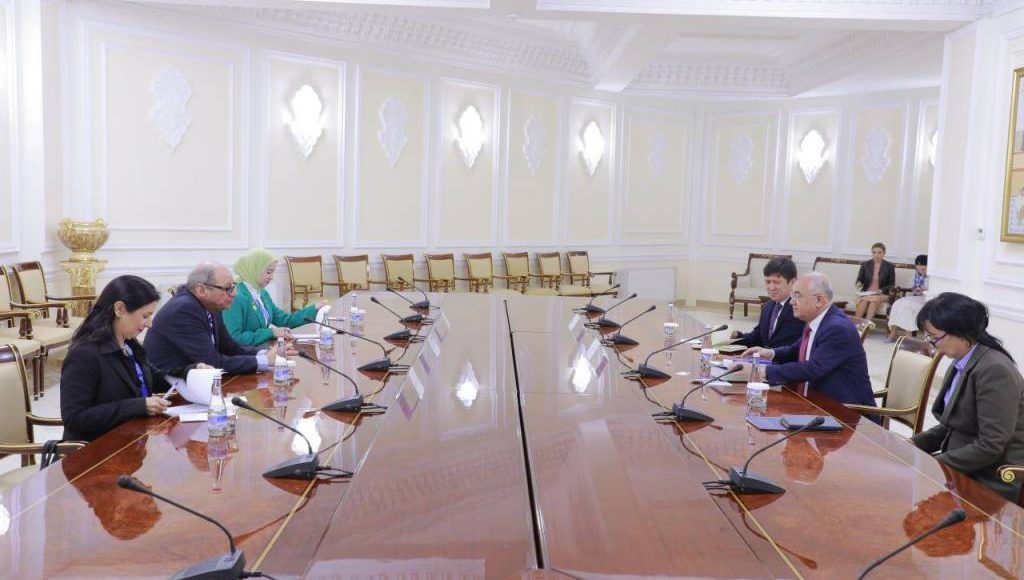 Akmal Saidov meets with the Head of the OSCE/ODIHR mission