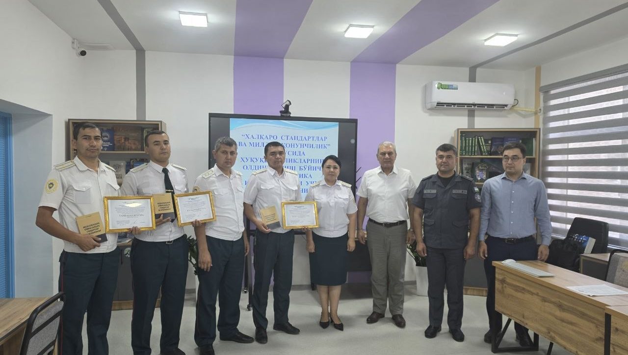 Zarafshonda inson huquqlari bo‘yicha seminar-trening  o‘tkazildi