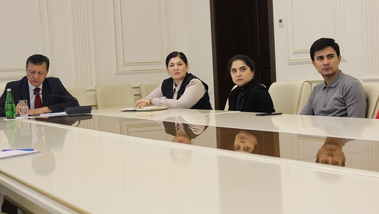 FUQAROLIK VA FUQAROSIZLIK MUAMMOLARI: Milliy markaz va BMT mutaxassislari talabalarga shu mavzuda ma’ruza o‘qidilar