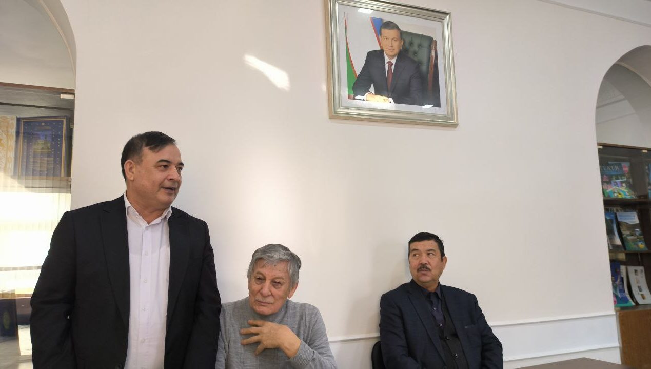 “Guliston” jurnalida 2023 yil davomida e’lon qilingan eng yaxshi materiallar mualliflarini an’anaviy taqdirlash marosimi o‘tkazildi