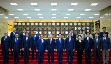 O‘zbekiston Respublikasi Prezidenti Koreya Respublikasi Milliy Assambleyasi Spikeri bilan uchrashdi