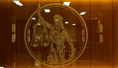 Бола савдоси — инсон қадрига дахл қилувчи жиноят