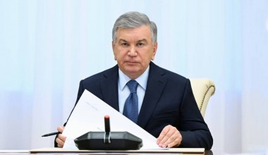 Нефть-газ тармоғидаги ишлар кўриб чиқилди