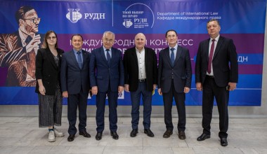 Акмал Саидов Москвада ўзбекистонлик талабалар билан учрашди