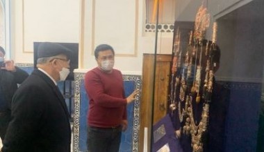 Akmal Saidov: Qashqadaryo hunarmandlari Amir Temur kashf etgan “Katta shaxmat”ni tiklashga ma'nan haqli