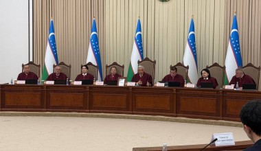 Конституциявий суд қонун нормасига шарҳ бериш тўғрисидаги масалани кўриб чиқди