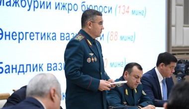 Xodimlariga nisbatan e’tirozlar ko‘p bo‘lgan idoralar rahbarlari haftaning bir kunini xodimlarini o‘qitish, muomala madaniyatini o‘rgatishga bag‘ishlaydi