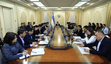 Сенат қўмитасида болалар, ёшлар, хотин-қизлар билан боғлиқ долзарб масалалар кўриб чиқилди