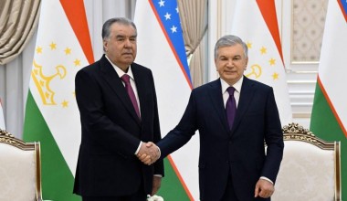 Ўзбекистон ва Тожикистон етакчилари Олий давлатлараро кенгашнинг биринчи йиғилишини ўтказдилар