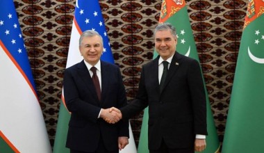 Ўзбекистон ва Туркманистон етакчилари икки томонлама муносабатларнинг долзарб масалаларини муҳокама қилдилар