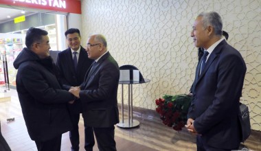 Xitoy Xalq Respublikasi Butunxitoy Xalq Vakillari Kengashi Raisi o‘rinbosari Chjan Szinvey boshchiligidagi delegatsiya mamlakatimizga rasmiy tashrif bilan keldi