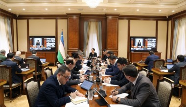 Senatda xalqaro reyting va indekslar bilan ishlash holati muhokama qilindi